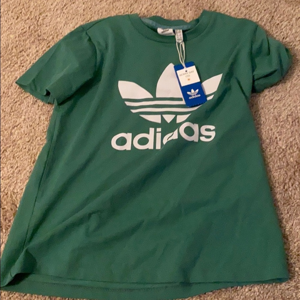 Adidas T-Shirt